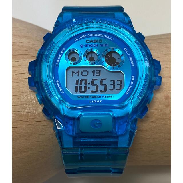 G-SHOCK(ジーショック)のG-SHOCK/mini/時計/クリアブルー/三ツ目/GMN-692/メタリック メンズの時計(腕時計(デジタル))の商品写真