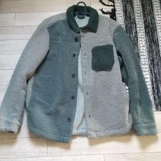 ザラ(ZARA)のZARA コントラストボアジャケット(ブルゾン)