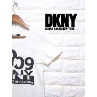 ダナキャランニューヨーク(DKNY)のDKNY ダナキャラン Tシャツ　SS1451(Tシャツ/カットソー(半袖/袖なし))