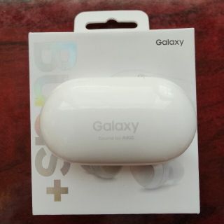 ギャラクシー(Galaxy)のGalaxy Buds+ SM-R175NZWAXJP(ヘッドフォン/イヤフォン)