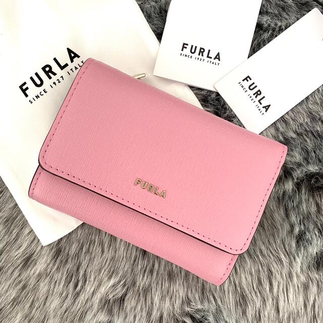 新品☆ FURLA(フルラ) ピンク バニラ レザー 折り財布