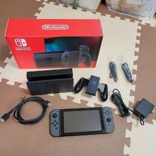 ニンテンドウ(任天堂)のNintendo Switch Joy-Con(L)/(R) グレー(家庭用ゲーム機本体)