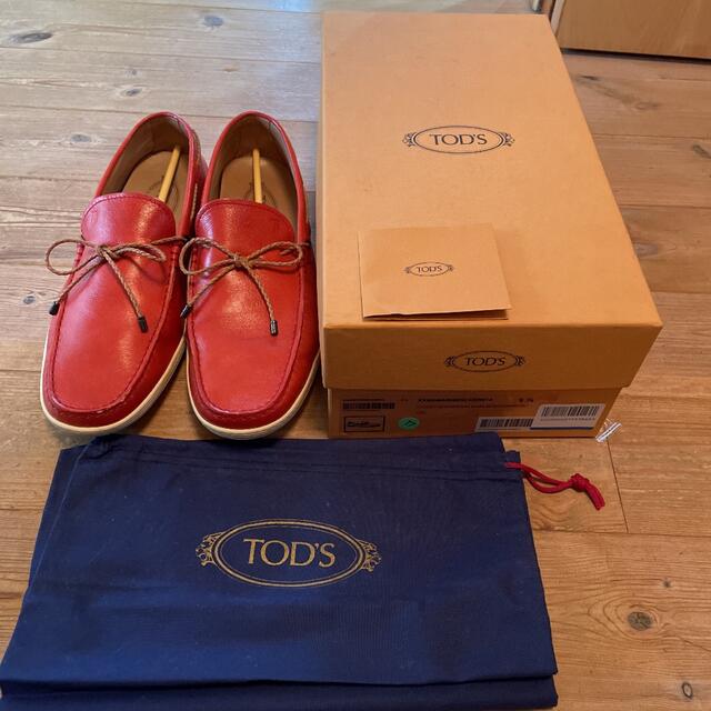 TOD’S メンズローファー