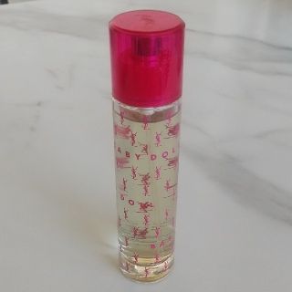 イヴサンローランボーテ(Yves Saint Laurent Beaute)の新品未使用☆香水 ベビードール オーデトワレ 30ml(香水(女性用))