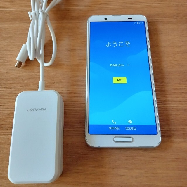 AQUOS(アクオス)のSHARP AQUOS sense 3 lite スマホ/家電/カメラのスマートフォン/携帯電話(スマートフォン本体)の商品写真