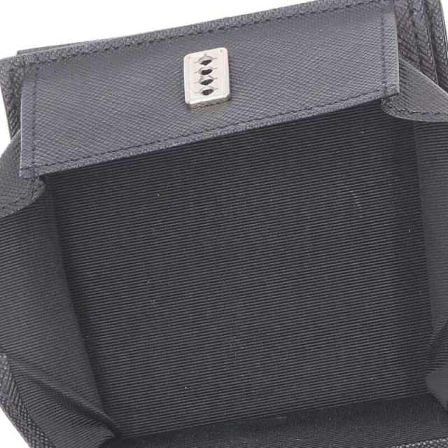 エヌハリウッド 2つ折りレザー財布