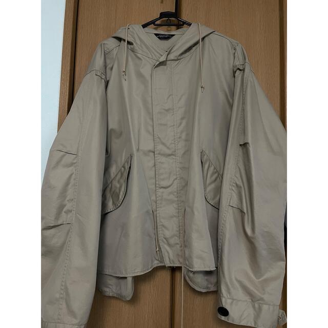 UNUSED(アンユーズド)のUNUSED アンユーズドCut Off Mountain Parka ベージュ メンズのジャケット/アウター(マウンテンパーカー)の商品写真