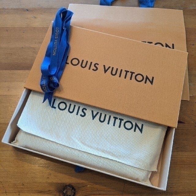 LOUIS VUITTON(ルイヴィトン)の新品未使用 国内正規品 日本限定 ルイヴィトン NIGO ジッピーウォレット メンズのファッション小物(長財布)の商品写真
