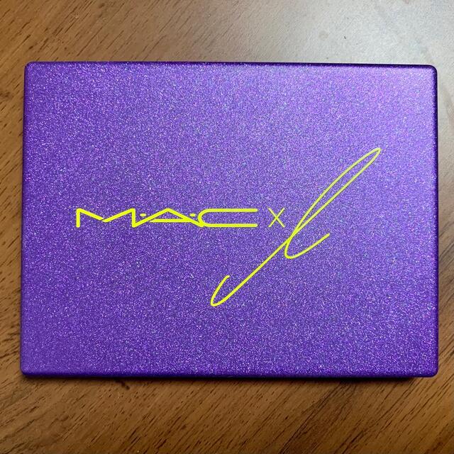 MAC LISAコラボアイシャドウの通販 by とんすけ's shop｜マックならラクマ - MAC×BLACKPINK 即納日本製