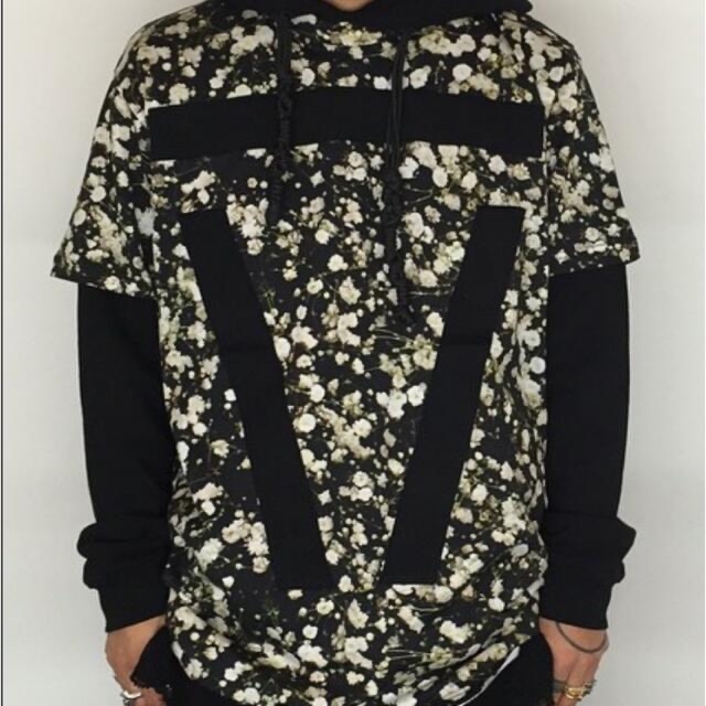 GIVENCHY - givenchy かすみ草の通販 by あいう's shop|ジバンシィ