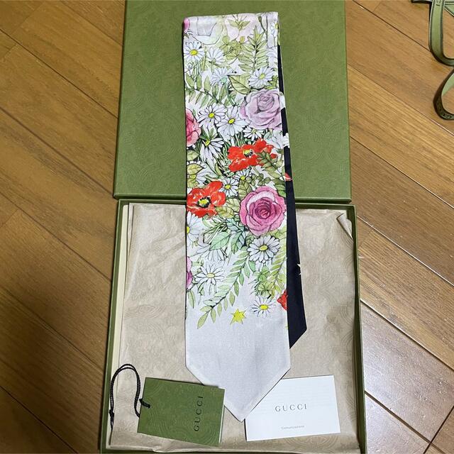 ○GUCCIグッチ並木店限定ヒグチユウコ猫柄シルクボウタイ ○GUCCIグッチ並木店限定ヒグチユウコ猫柄シルクボウタイ