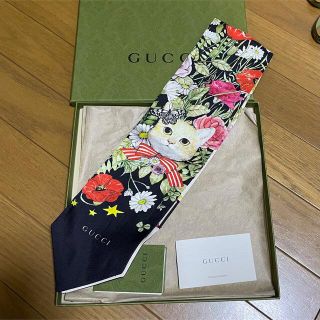 Gucci - ○GUCCIグッチ並木店限定ヒグチユウコ猫柄シルクボウタイの
