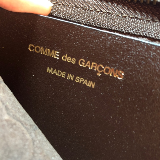 COMME des GARCONS(コムデギャルソン)のコムデギャルソン　カードケース　ブラウン メンズのファッション小物(名刺入れ/定期入れ)の商品写真