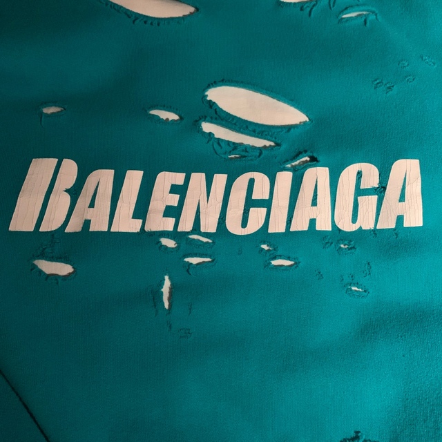 最安値大人気 Balenciaga - BALENCIAGA 21ss デストロイフーディーの