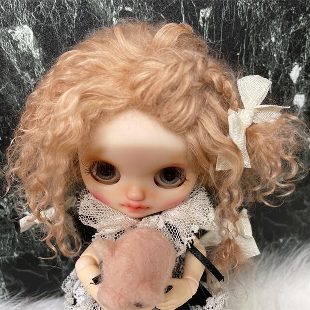 blythe _wm-536アプリコットベージュ三つ編み⭐️チベットラムウィッグ