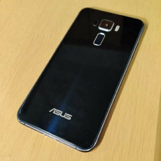 エイスース(ASUS)のZenfone3（ジャンク品につき大幅お値引き）(スマートフォン本体)