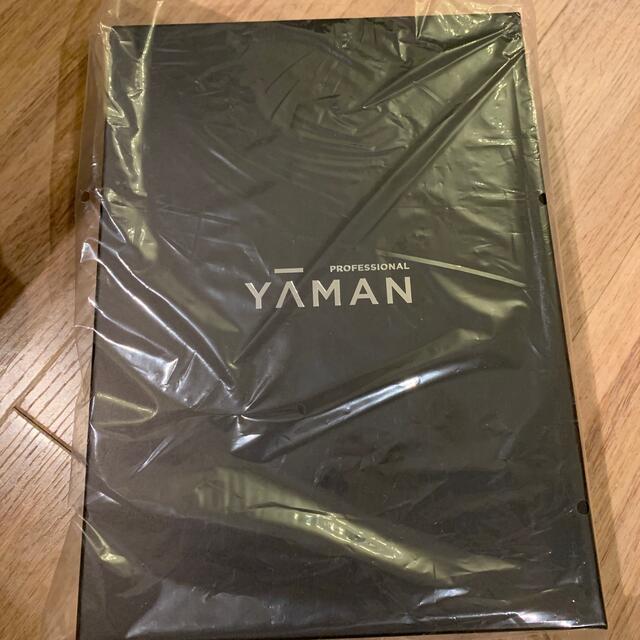 YA-MAN - 新品未開封　YA-MAN ヤーマン ヴェーダスカルプブラシ