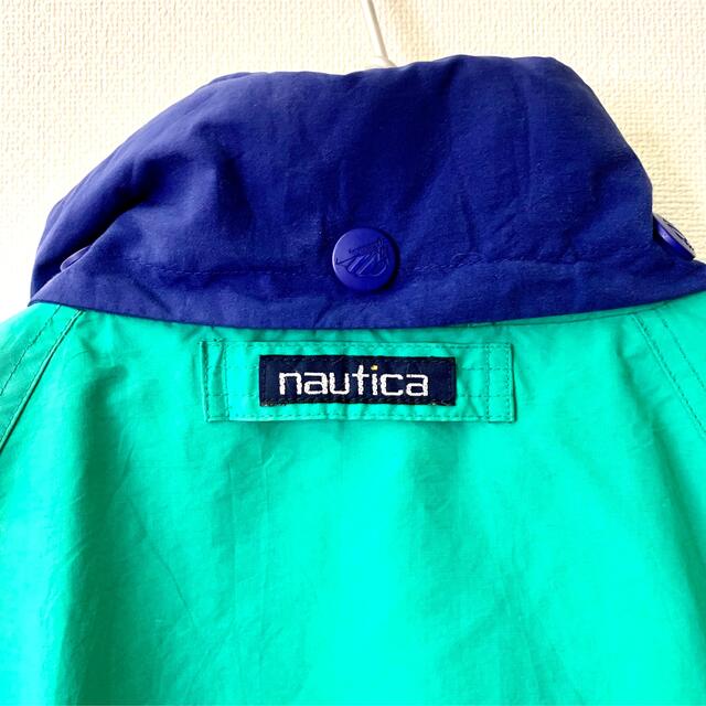NAUTICA(ノーティカ)のNAUTICA ノーティカ ロゴ刺繍マウンテンナイロンジャケット グリーン M メンズのジャケット/アウター(ナイロンジャケット)の商品写真