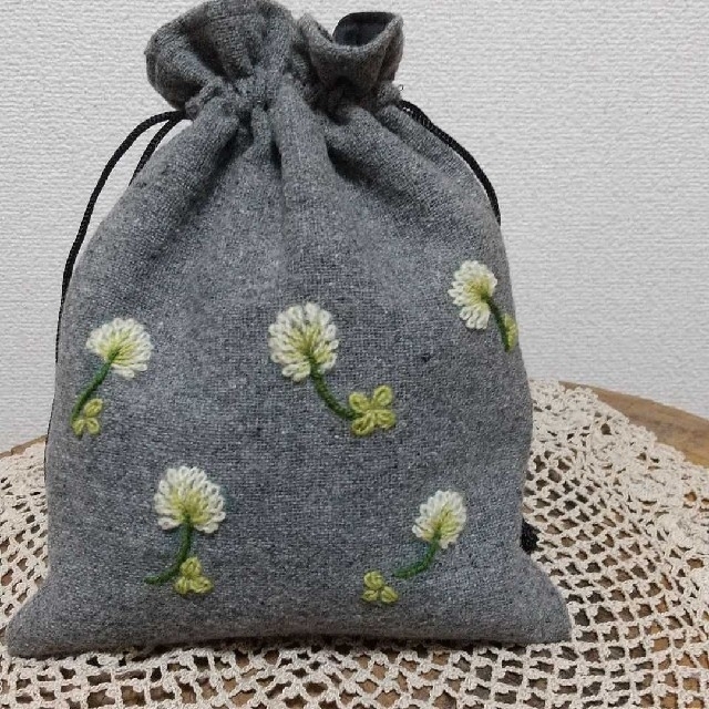 ハンドメイド刺繍 巾着袋