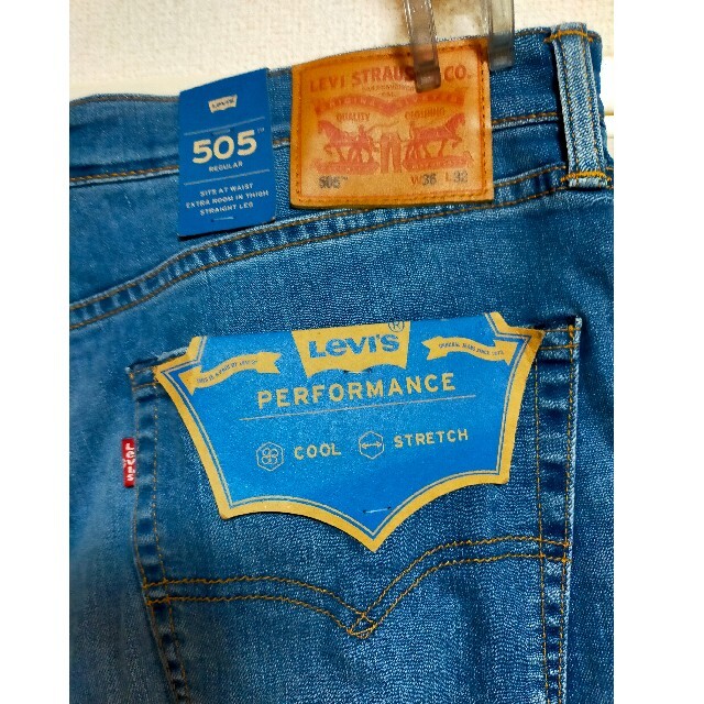 新品★タグ付き　リーバイス　Levi's ダメージデニム　ジーンズ デニム