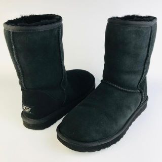 アグ(UGG)の美品★UGG★クラッシックショート ムートンブーツ(25㎝)(ブーツ)