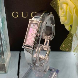 Gucci YA015562 ピンクパール GG柄 1Pダイヤ バングルウォッチ-