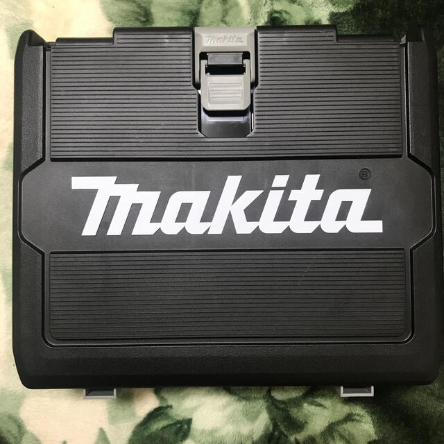 Makita(マキタ)のマキタ18v インパクトドライバー　TD172DRGXB フルセット スポーツ/アウトドアの自転車(工具/メンテナンス)の商品写真