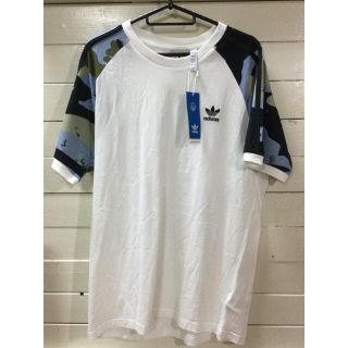 アディダス(adidas)の【初売り価格】Adidas Originals カモ柄Tシャツ(Tシャツ/カットソー(半袖/袖なし))