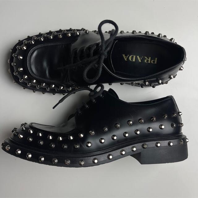 2022年最新春物 PRADA・プラダ・スタッズ・シューズ・35.5サイズ