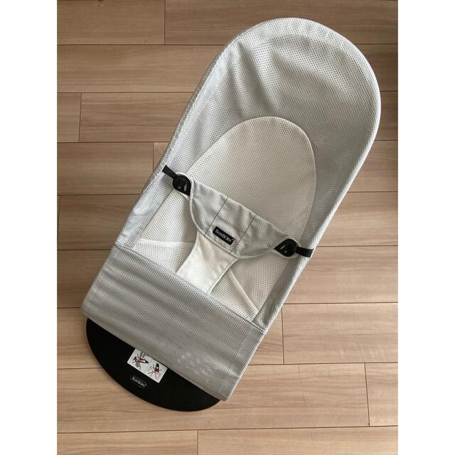 BABYBJORN(ベビービョルン)のベビービョルン☆*°メッシュバウンサー①グレー キッズ/ベビー/マタニティの寝具/家具(その他)の商品写真