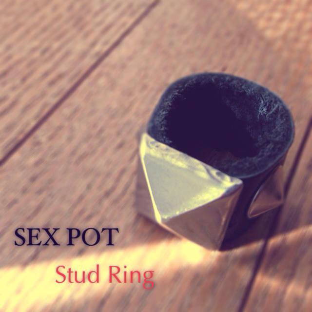 SEX POT レザーリング レディースのアクセサリー(リング(指輪))の商品写真