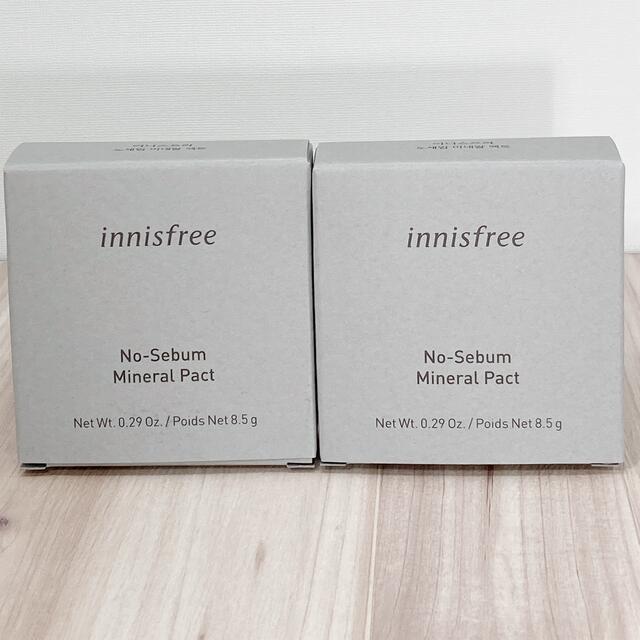 Innisfree(イニスフリー)の【新品未開封品】イニスフリー ノーセバム ミネラルパクト 8.5g×2箱セット コスメ/美容のベースメイク/化粧品(フェイスパウダー)の商品写真