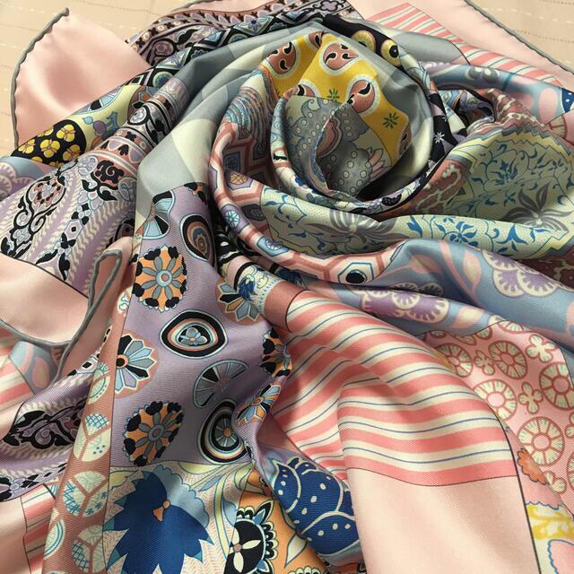 専門店では Hermes - Sarasa L'art'du 未使用 エルメス カレ90