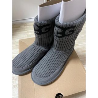 アグ(UGG)のUGG 新品　日本未発売　完売　グレーニットブーツ　24 かわいい　希少(ブーツ)