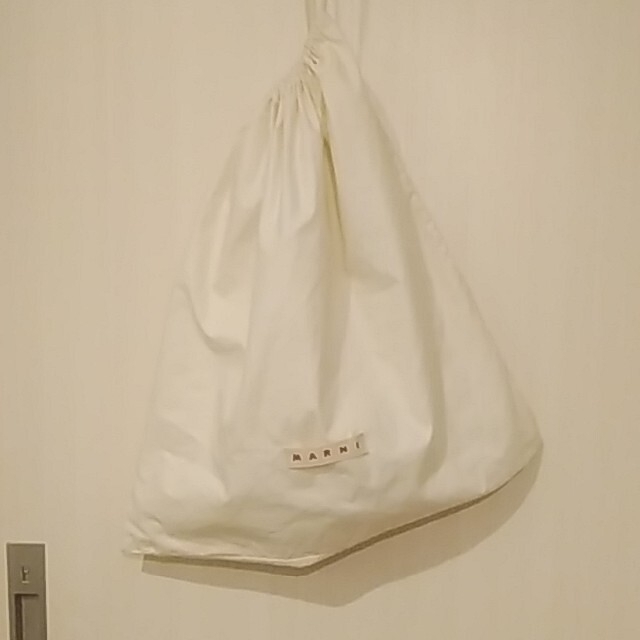 Marni(マルニ)のマルニハンモックバック♡ レディースのバッグ(ハンドバッグ)の商品写真