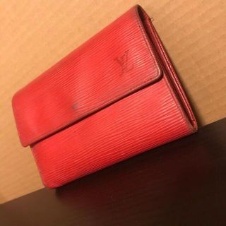 ルイヴィトン(LOUIS VUITTON)の本物正規　ルイヴィトン LOUIS VUITTON　三つ折り財布　赤レッド　エピ(財布)