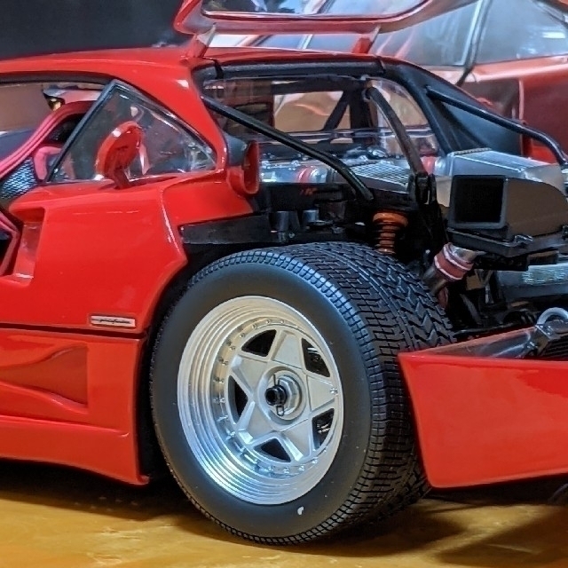 Ferrari(フェラーリ)のフェラリーF40  京商☆°̥࿐💓💞 エンタメ/ホビーのおもちゃ/ぬいぐるみ(ミニカー)の商品写真