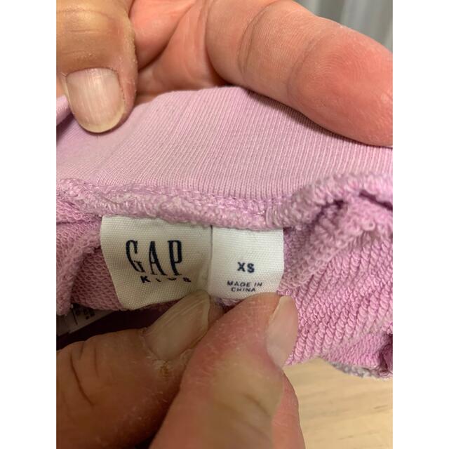 GAP Kids(ギャップキッズ)の美品☆GAP パーカースウェット上下セット サイズ110 キッズ/ベビー/マタニティのキッズ服女の子用(90cm~)(Tシャツ/カットソー)の商品写真