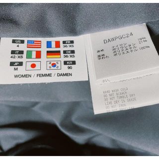 DESCENTE - 【新品未使用】デサント インシュレーション 中綿入り ... 【新品未使用】デサント インシュレーション 中綿入りハーフスリーブシャツ