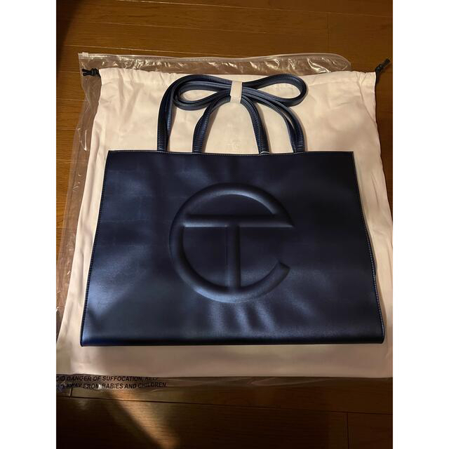 Telfar shopping bag large cobalt メンズのバッグ(トートバッグ)の商品写真