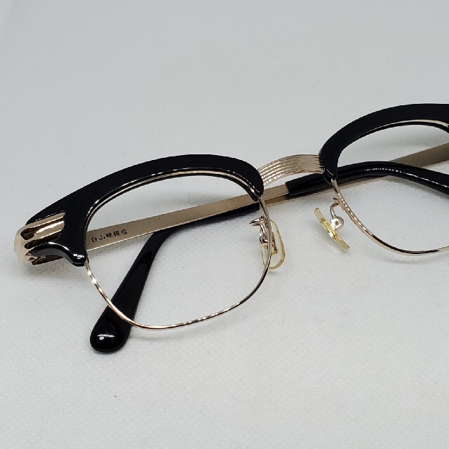 新品 白山眼鏡店 Lindy arm 白山眼鏡舐達磨、DELTA9KIDの通販 by