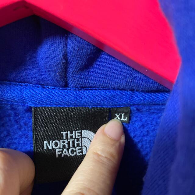 THE NORTH FACE(ザノースフェイス)のノースフェイス　ブルー　パーカー　XL   メンズのトップス(パーカー)の商品写真