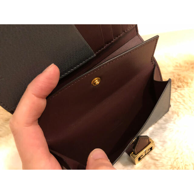 GIVENCHY(ジバンシィ)のGIVENCHI 財布 レディースのファッション小物(財布)の商品写真