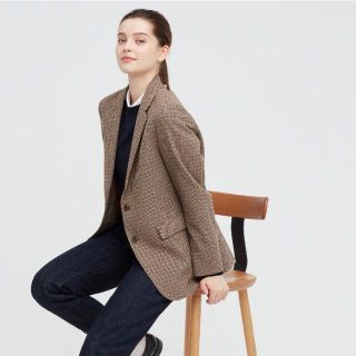 ユニクロ(UNIQLO)のユニクロ　テーラードジャケット(テーラードジャケット)