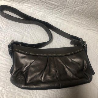 コーチ(COACH)のコーチのショルダーバッグ　メタラックグレー(ショルダーバッグ)