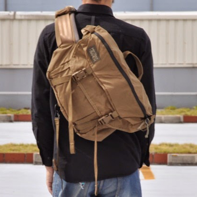 ミステリーランチ インベーダー mystery ranch ファッション
