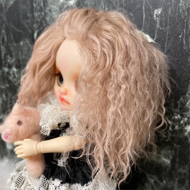 blythe _wm-472サーモンベージュ⭐️チベットラムウィッグ