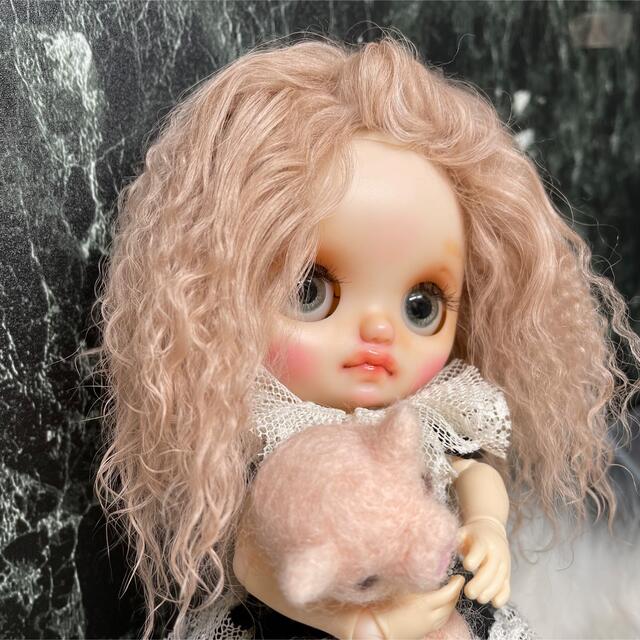 blythe _wm-472サーモンベージュ⭐️チベットラムウィッグ