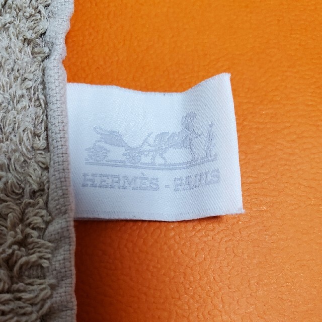 Hermes(エルメス)の☆えまさん専用☆HERMES　ハンドタオル インテリア/住まい/日用品の日用品/生活雑貨/旅行(タオル/バス用品)の商品写真