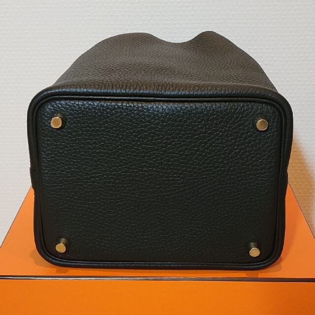 Hermes(エルメス)の✨新品・未使用✨【HERMES】ノワール★ピコタンロック18PM レディースのバッグ(ハンドバッグ)の商品写真